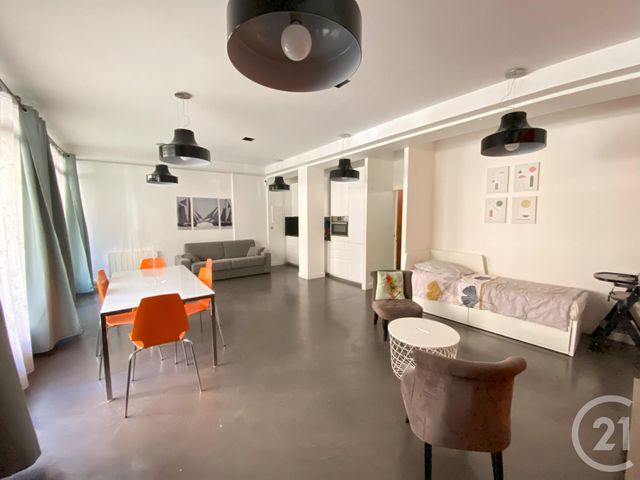 Appartement F2 à louer - 2 pièces - 64,52 m2 - Paris - 75015 - ILE-DE-FRANCE